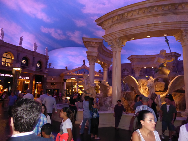 Forum Shops